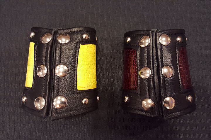 Alligator Hide Bracers (Studded Edges)